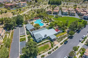 20726 Celadon Ct, Saugus, CA 91350 - Photo 68