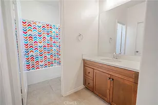20726 Celadon Ct, Saugus, CA 91350 - Photo 34