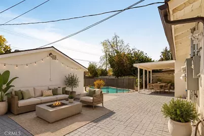 23046 W Saticoy Street, West Hills, CA 91304 - Photo 18