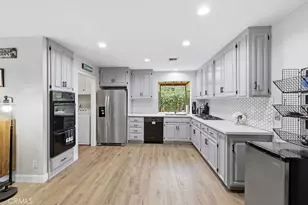 7009 Scarborough Peak, West Hills, CA 91307 - Photo 6