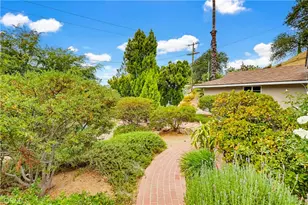 9522 Cedarvale Rd, Tujunga, CA 91042 - Photo 18