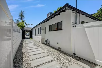 4038 Denny, Studio City, CA 91604 - Photo 36