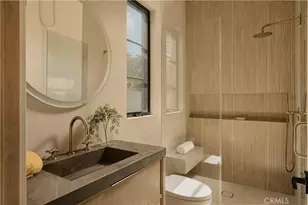 13024 Bloomfield St, Studio City, CA 91604 - Photo 40