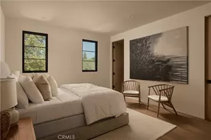 13024 Bloomfield St, Studio City, CA 91604 - Photo 26