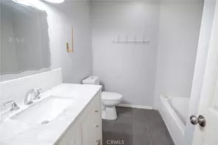 25715 Hogan Dr, Valencia, CA 91355 - Photo 20