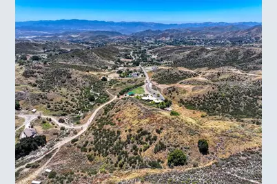 31233 Romero Canyon, Castaic, CA 91384 - Photo 38