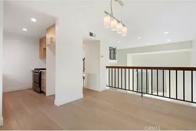 10911 Bluffside Drive #23, Studio City, CA 91604 - Photo 12
