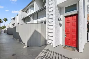 10911 Bluffside Dr, Studio City, CA 91604 - Photo 22