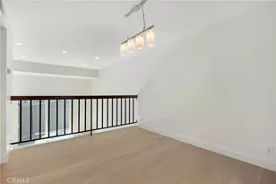 10911 Bluffside Dr, Studio City, CA 91604 - Photo 14