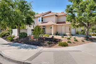 305 Saint Thomas, Oak Park, CA 91377 - Photo 1