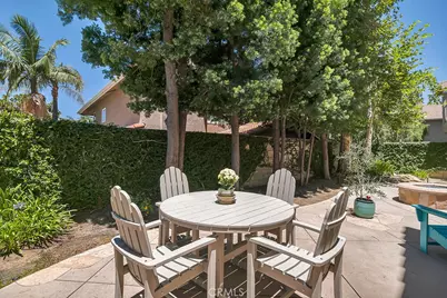 305 Saint Thomas, Oak Park, CA 91377 - Photo 20