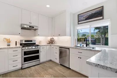 305 Saint Thomas, Oak Park, CA 91377 - Photo 4