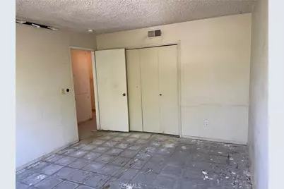 22235 Parthenia Street, Canoga Park, CA 91304 - Photo 32