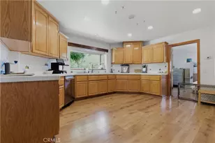 17216 Parthenia, Northridge, CA 91325 - Photo 12