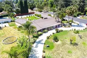 17216 Parthenia, Northridge, CA 91325 - Photo 2