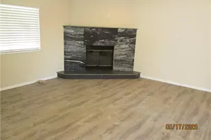 8871 Aspen, California City, CA 93505 - Photo 6