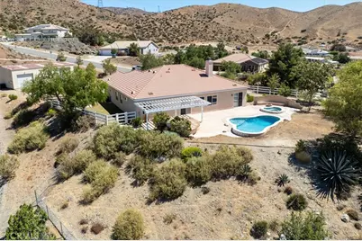34533 Aspen Street, Acton, CA 93510 - Photo 32
