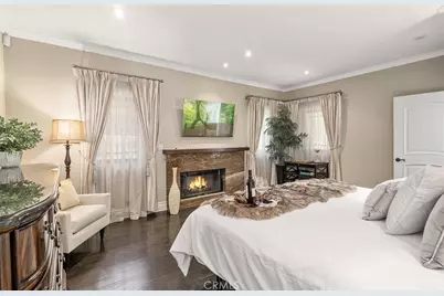 15014 Valleyheart, Sherman Oaks, CA 91403 - Photo 20