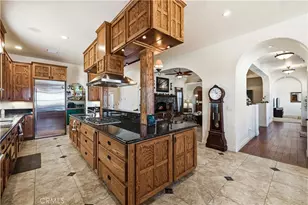 10534 Joshua Blvd, California City, CA 93505 - Photo 8