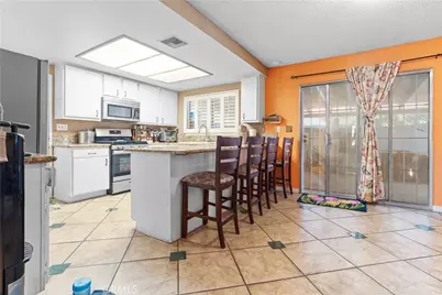 1809 W Avenue K9, Lancaster, CA 93534 - Photo 8
