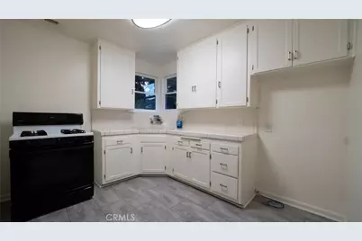 8421 Tampa Avenue, Northridge, CA 91324 - Photo 6