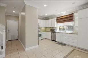 28469 Meadowlark Ct, Valencia, CA 91354 - Photo 12