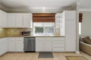 28469 Meadowlark Ct, Valencia, CA 91354 - Photo 10