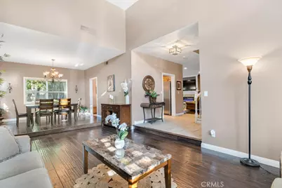 6226 Mammoth, Los Angeles, CA 91401 - Photo 8