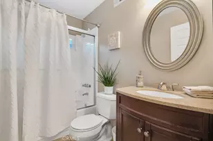 6226 Mammoth, Los Angeles, CA 91401 - Photo 32