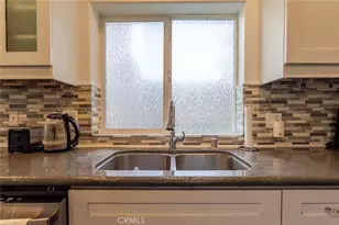 626 E Orange Grove Ave, Burbank, CA 91501 - Photo 14