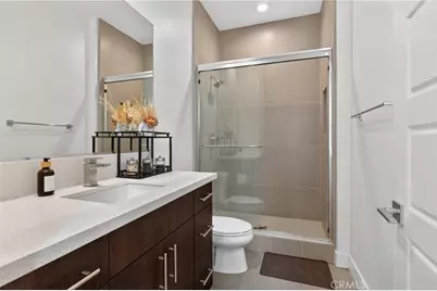 61 Iluna, Irvine, CA 92618 - Photo 22