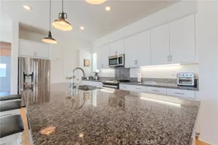 27504 Illumination Ct, Valencia, CA 91381 - Photo 42