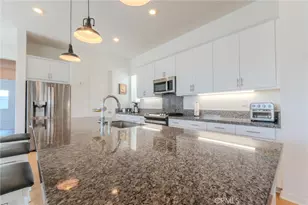 27504 Illumination Ct, Valencia, CA 91381 - Photo 42