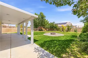 4121 W Ave J 6, Lancaster, CA 93536 - Photo 36
