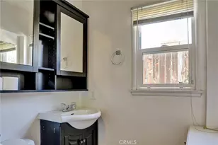 15123 Killion St, Sherman Oaks, CA 91411 - Photo 18