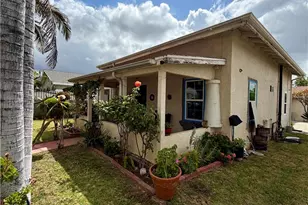 952 Orange Grove, San Fernando, CA 91340 - Photo 2