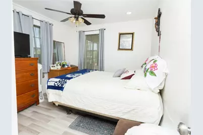 952 Orange Grove, San Fernando, CA 91340 - Photo 14