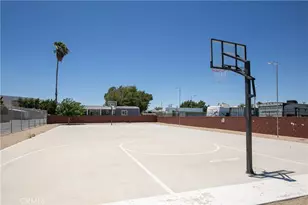 5711 Columbia, Lancaster, CA 93536 - Photo 14