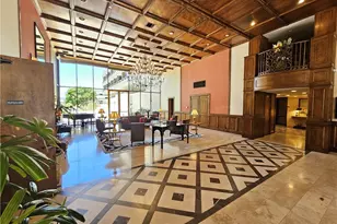 121 S Hope, Los Angeles, CA 90012 - Photo 2
