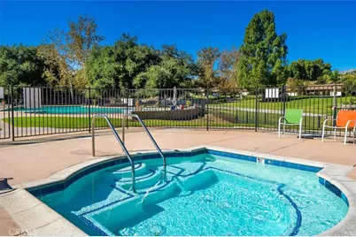 26742 Whispering Leaves, Unit B, Newhall, CA 91321 - Photo 24