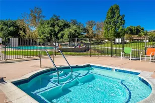 26742 Whispering Leaves Unit B, Newhall, CA 91321 - Photo 24