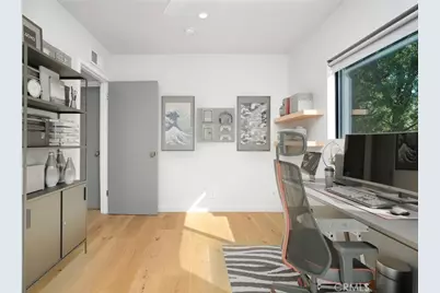 22250 Capulin Court, Woodland Hills, CA 91364 - Photo 22