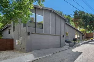 22250 Capulin Ct, Woodland Hills, CA 91364 - Photo 32