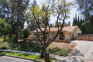 19600 Kingsbury St, Chatsworth, CA 91311 - Photo 6