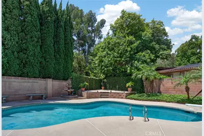 19600 Kingsbury Street, Chatsworth, CA 91311 - Photo 44
