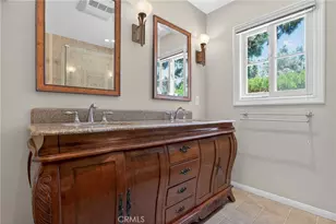 19600 Kingsbury St, Chatsworth, CA 91311 - Photo 32