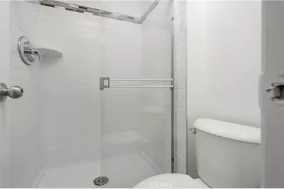 5320 Zelzah Avenue #201, Encino, CA 91316 - Photo 20