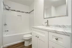 5320 Zelzah Ave, Encino, CA 91316 - Photo 16