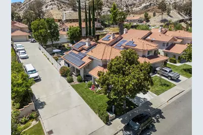 29065 Marilyn Dr, Canyon Country, CA 91387 - Photo 16