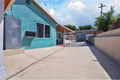 10894 Jamie Avenue, Pacoima, CA 91331 - Photo 38
